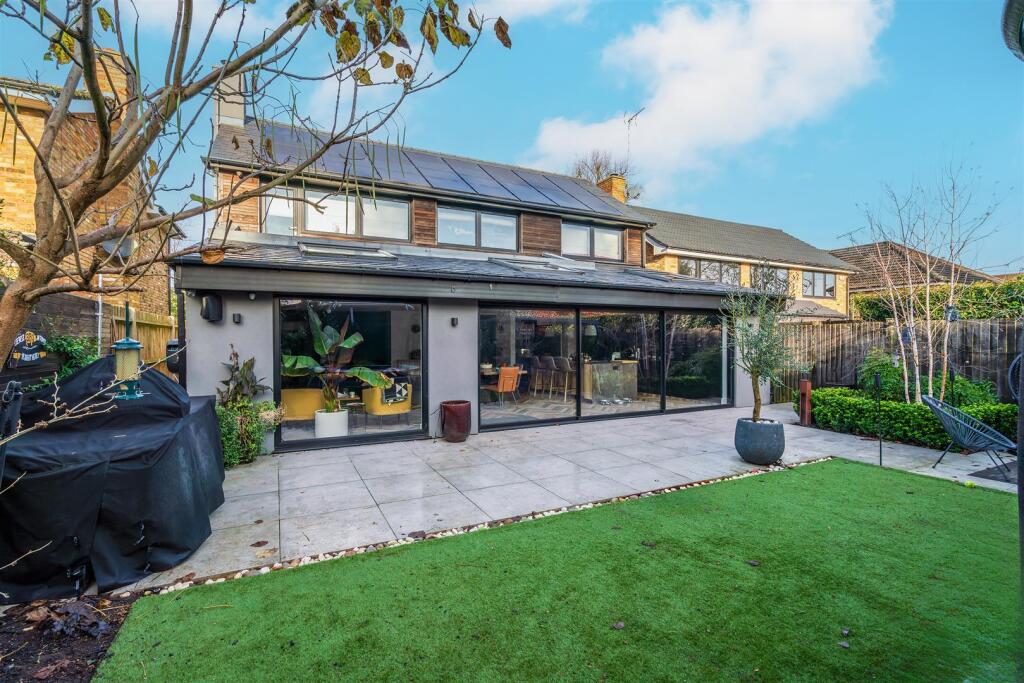 11c Douglas Road (1060 of 63).jpg