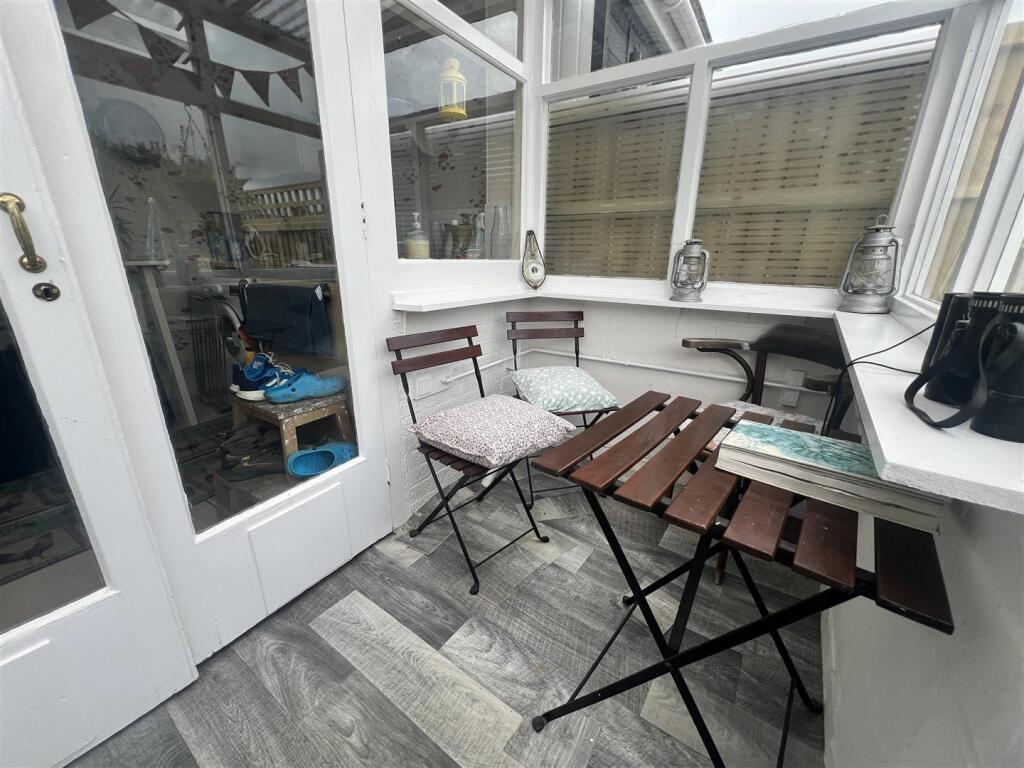 Lean-To Conservatory