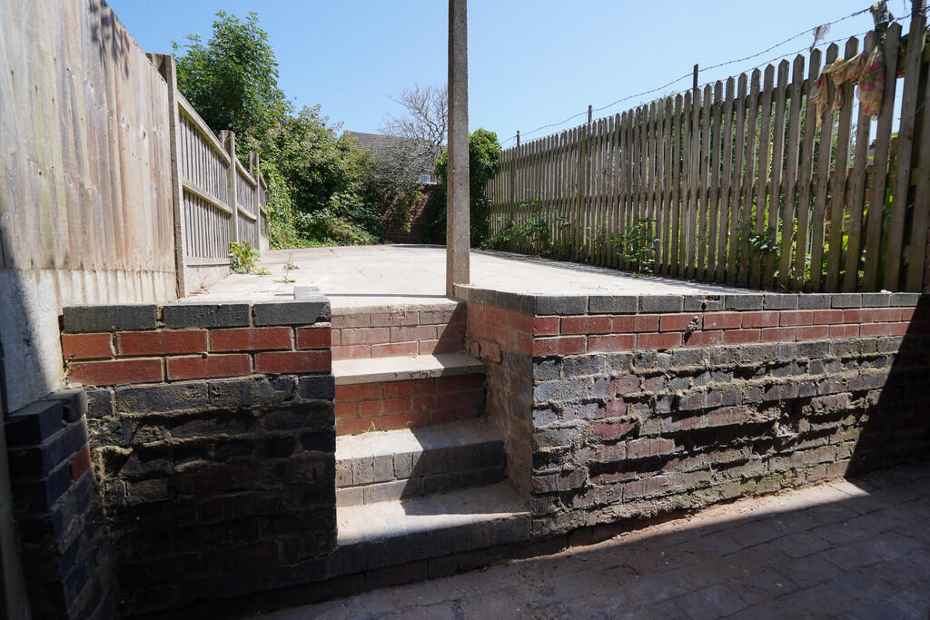 31 Terry Road (19...