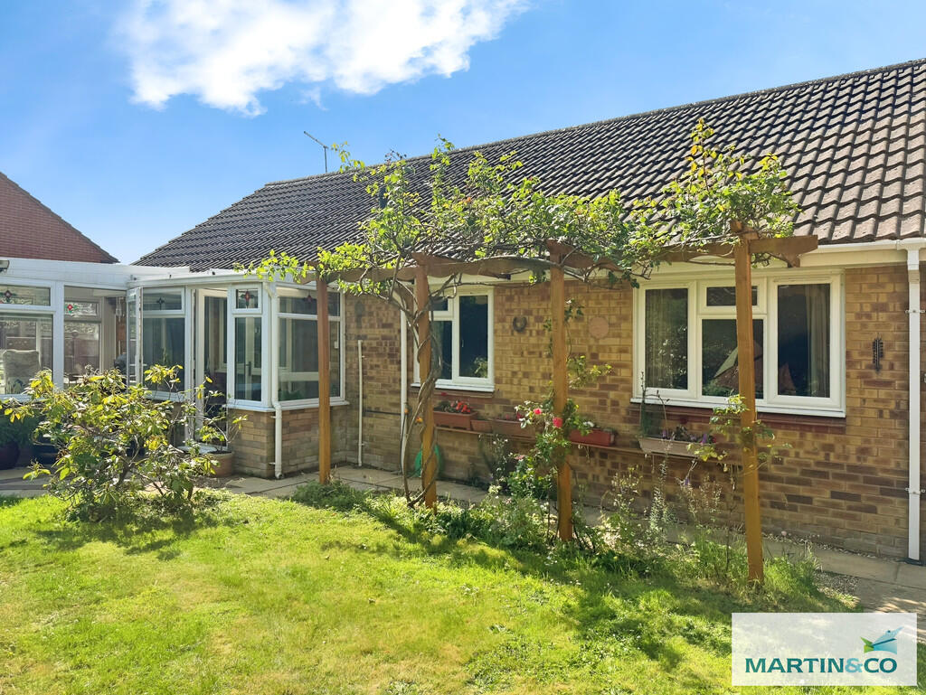 7dcd404e-garden 2...