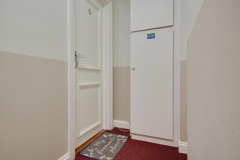 Flat 6 Entrance