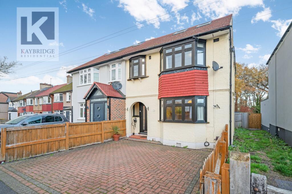 Thurleston Avenue, Morden - SM4 4BW