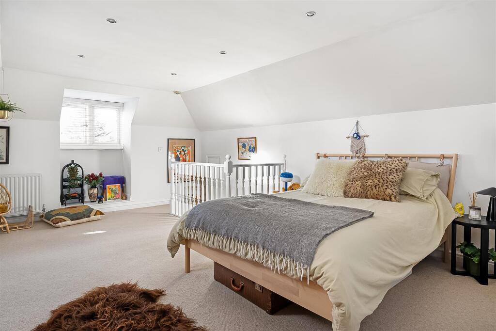 Bedroom 5/Loft Room