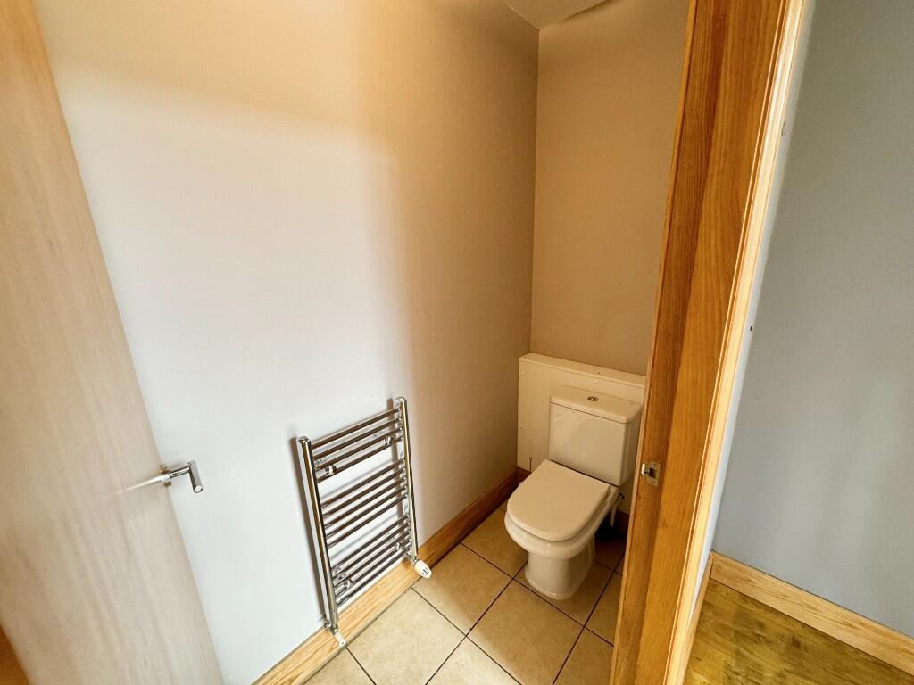 GROUND FLOOR WC