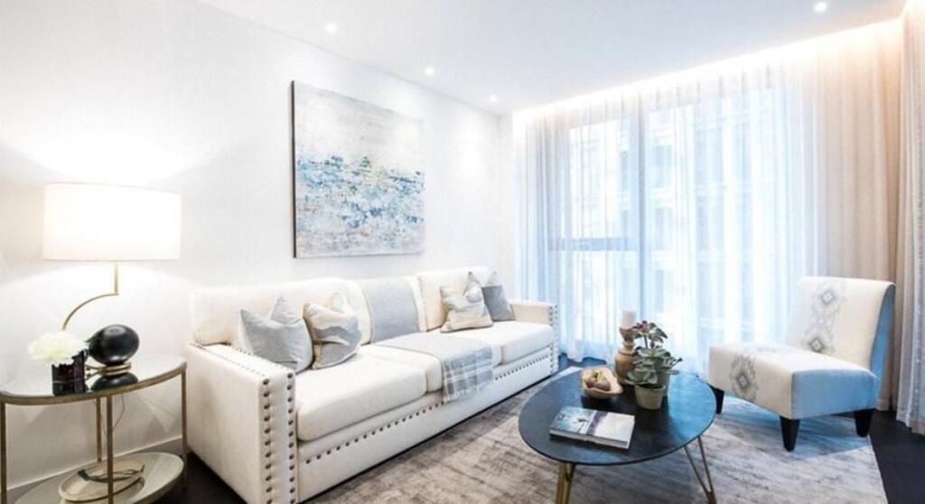 Thornes House, 4 Charles Clowes Walk, Battersea, London, SW11