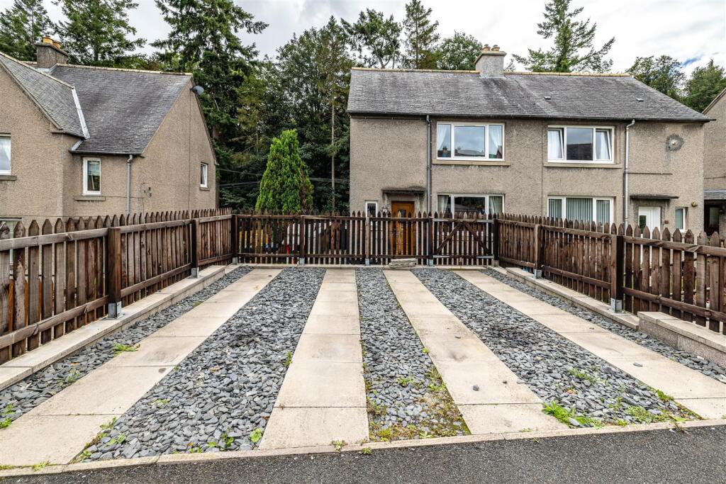 45 Balmoral Avenue Galashiels 10.JPG