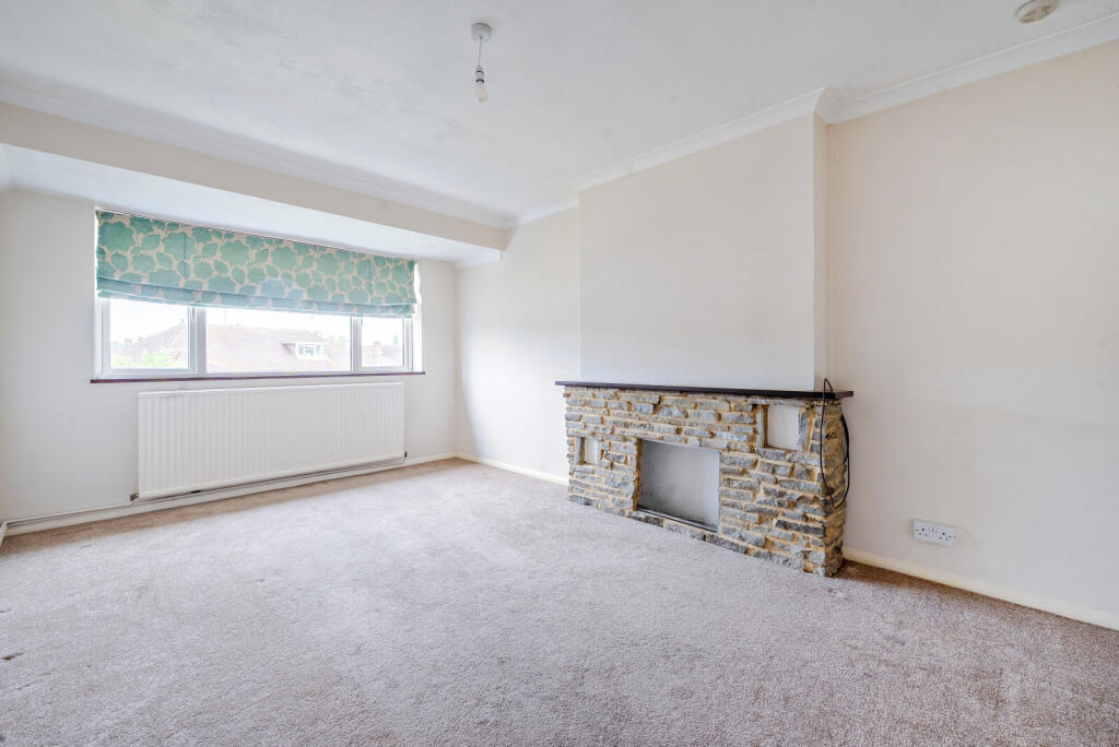 1298128-5-682da63...