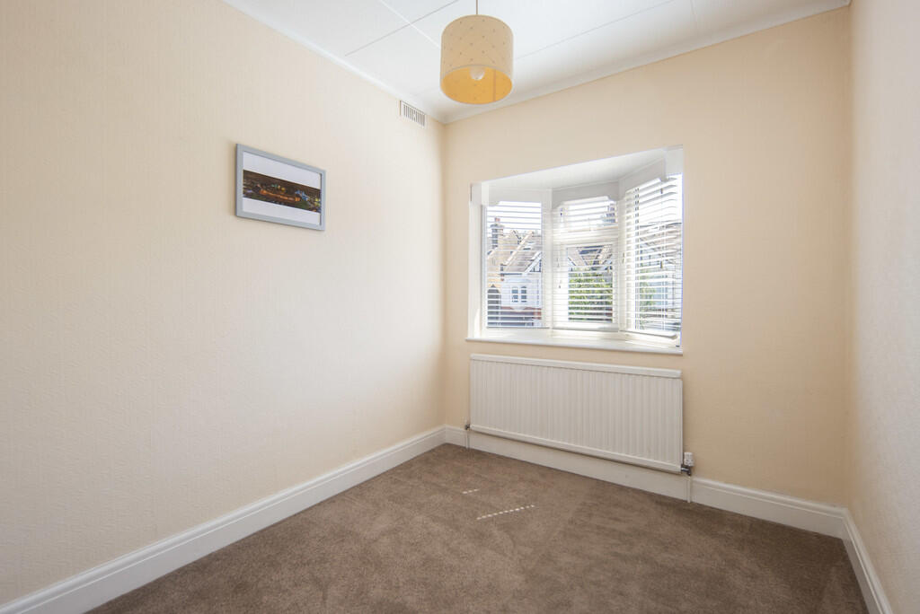6_Bedroom