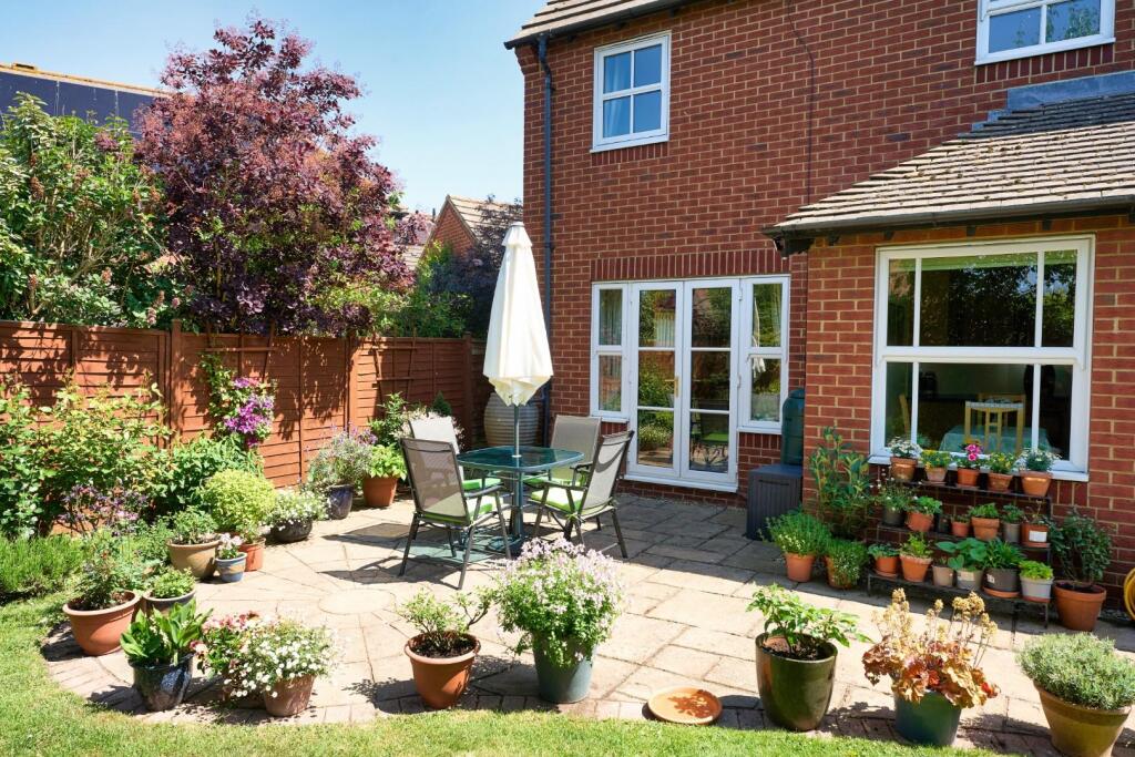31 Grange Farm Rd  BS49 4RB 45.jpeg