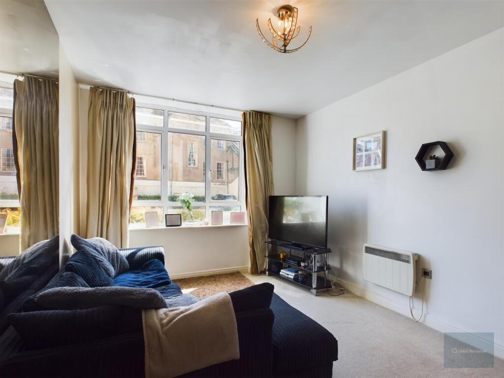 CAM03907G0-PR0047-ST