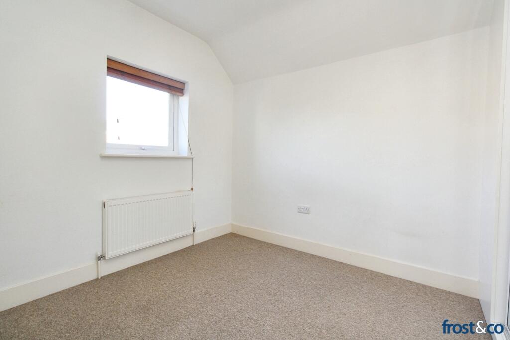 Bedroom 2 (1)