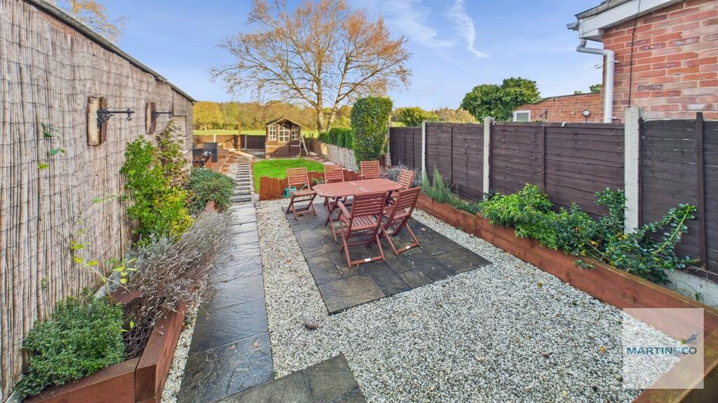 CAM03663G0-PR0215...