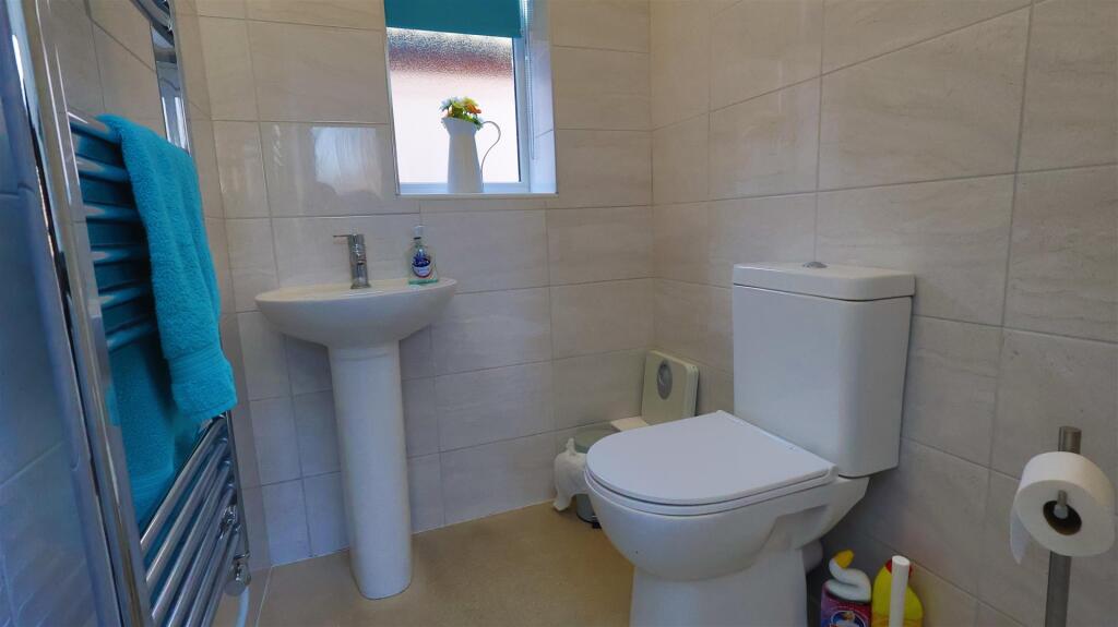 Calderhurst Drive WC