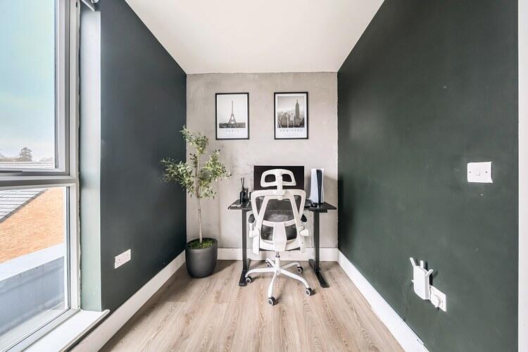 Kilmorey Apartments, Addlestone, Surrey, KT15