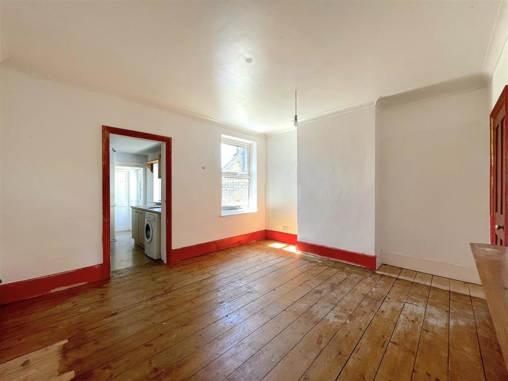 Dining Room (1).jpeg