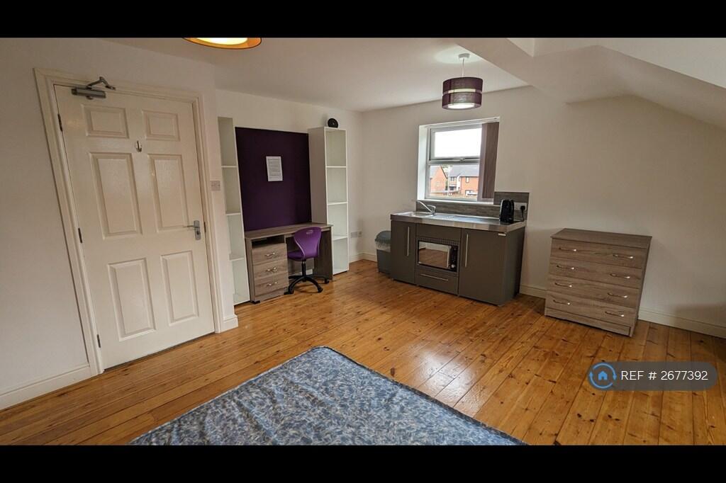 Room 8