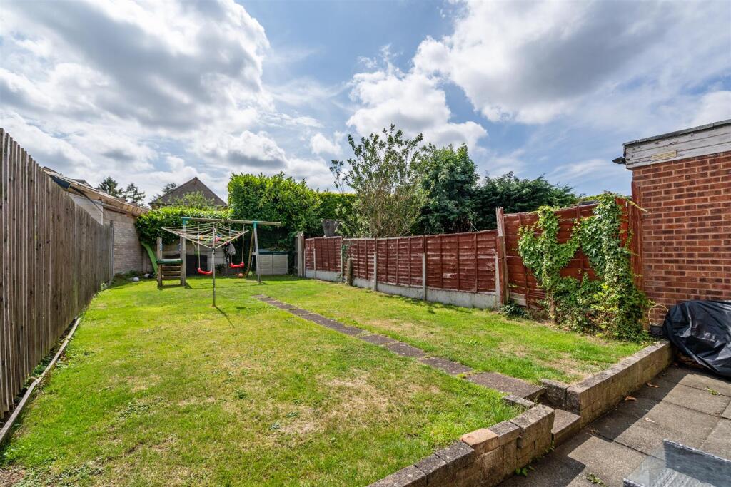 39 Lighthorne Road_6.jpg