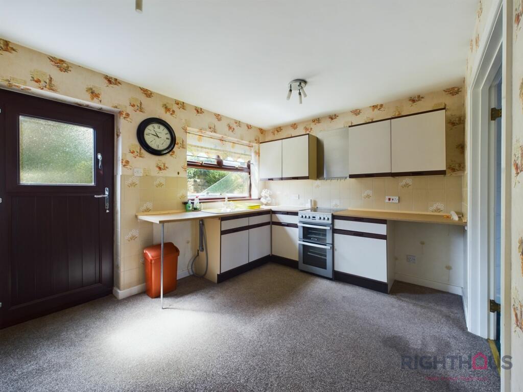 Dining kitchen