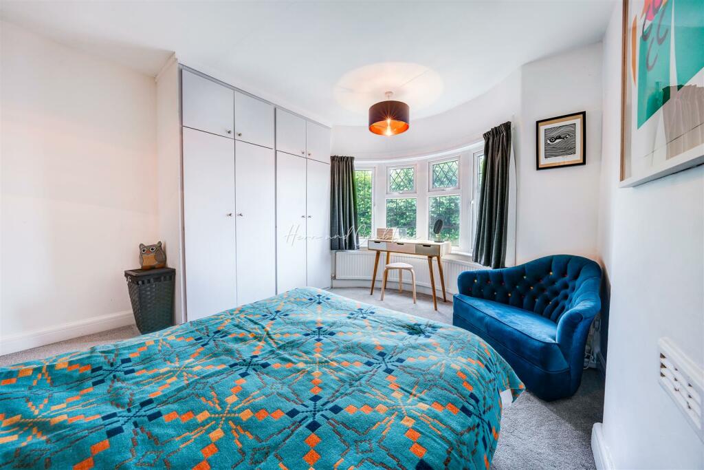 Porthamal Gardens, Rhiwbina, HernCrabtree (22).jpg