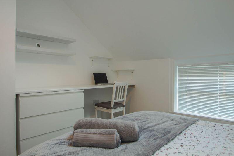 Bedroom Pic 1
