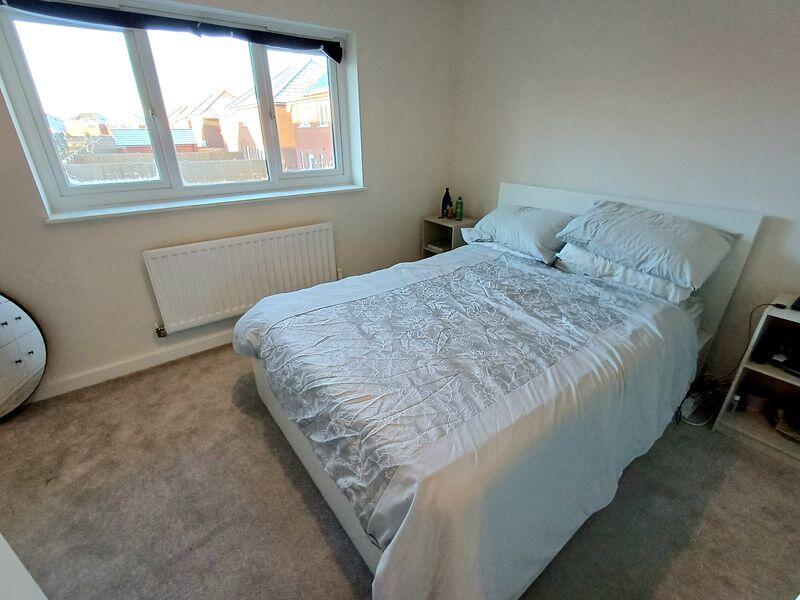 Mannock Street, Woodford