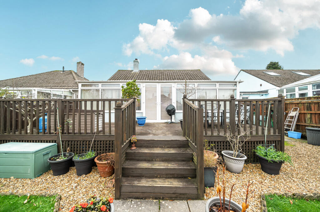 1375935-20-690b74...