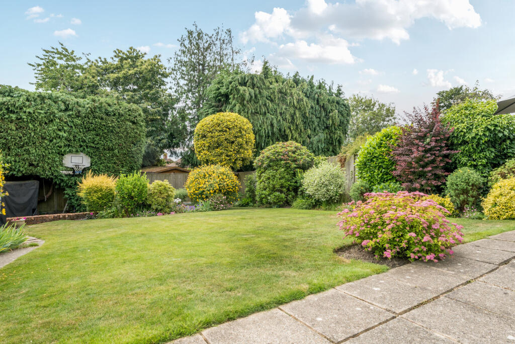 1310972-1-684fea0...