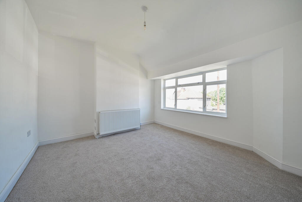 1296290-22-682760...