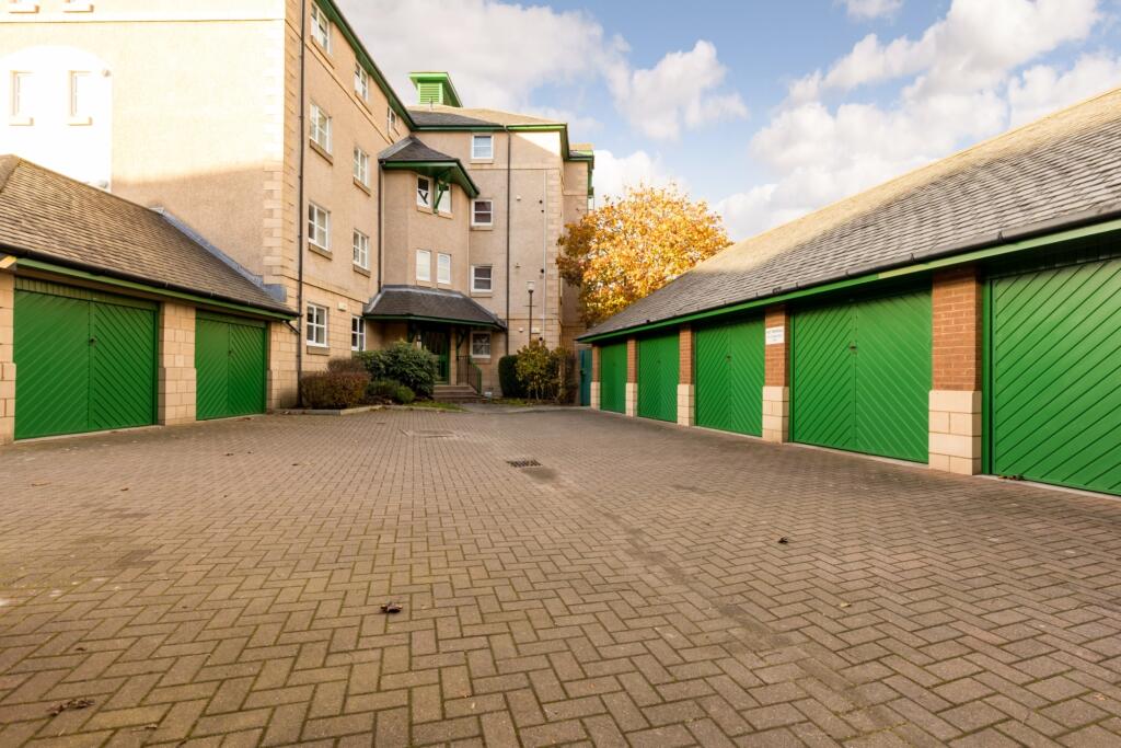 66446_Silvermills003