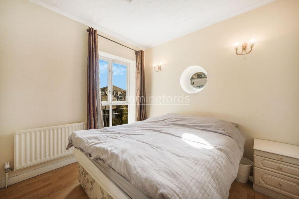 Flat 6, York House - quRUXO0MGAF6BOKEM6gY.jpg