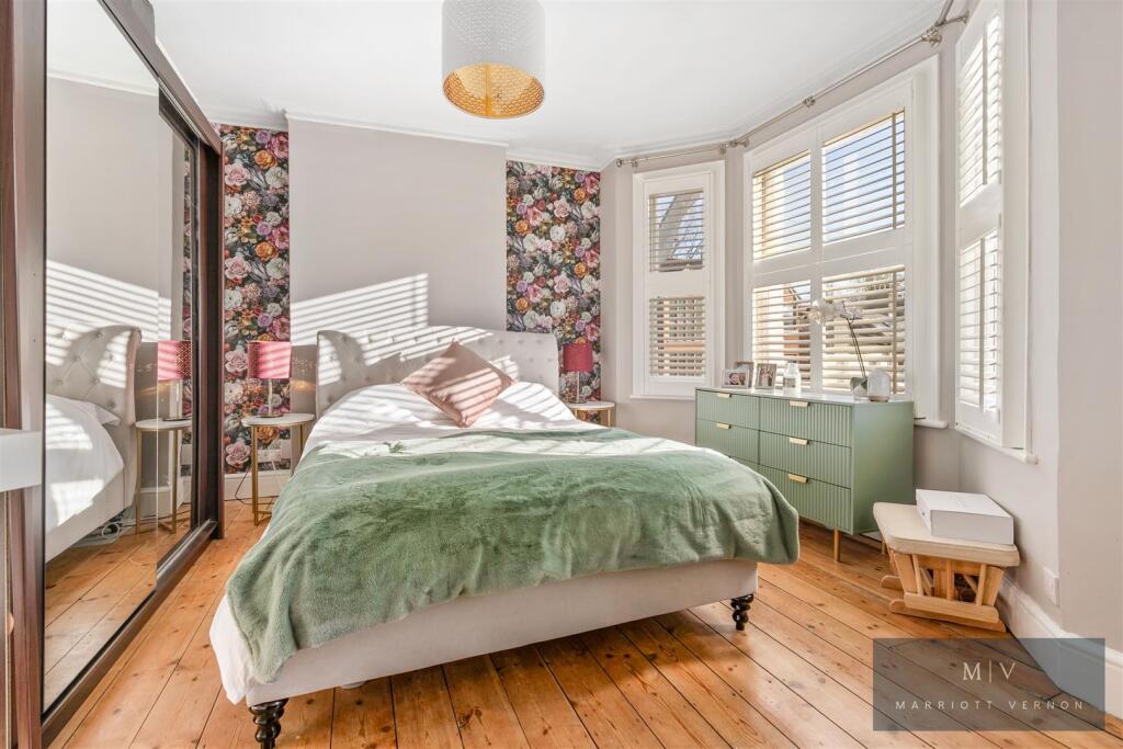 Temple Road 53 MV-19.jpg