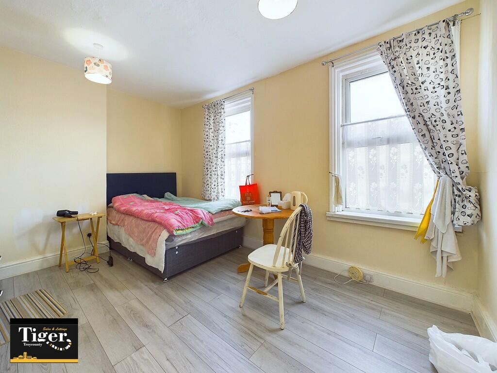 CAM03440G0-PR0185...