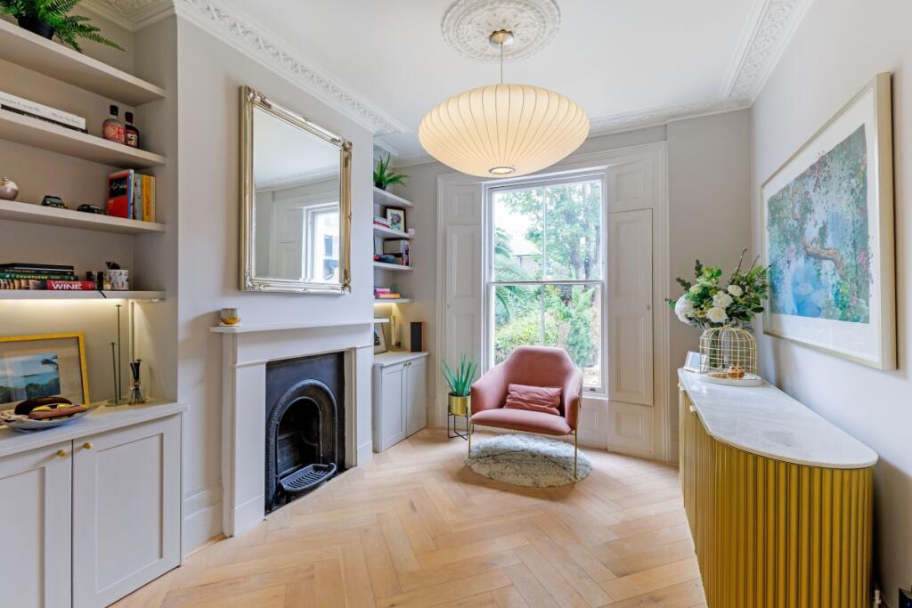 Arlington Square 