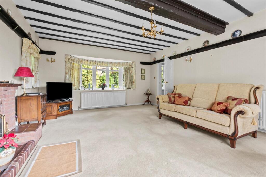 Full size-13 (Large).jpg