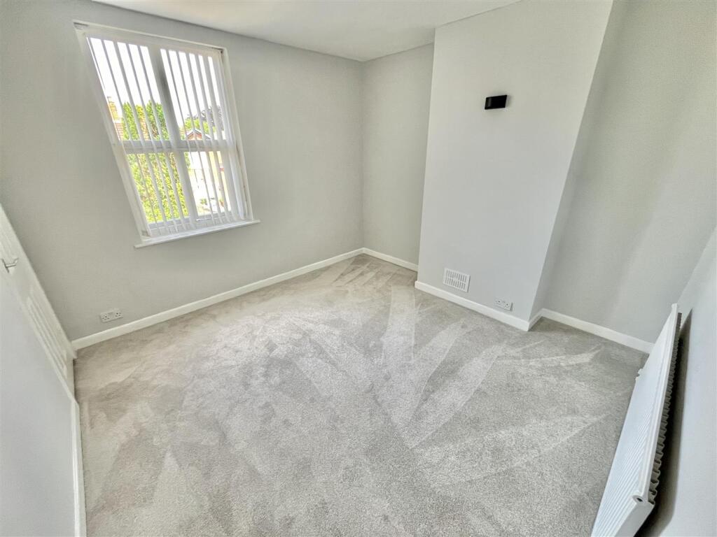 Bedroom 2 Aspect 2