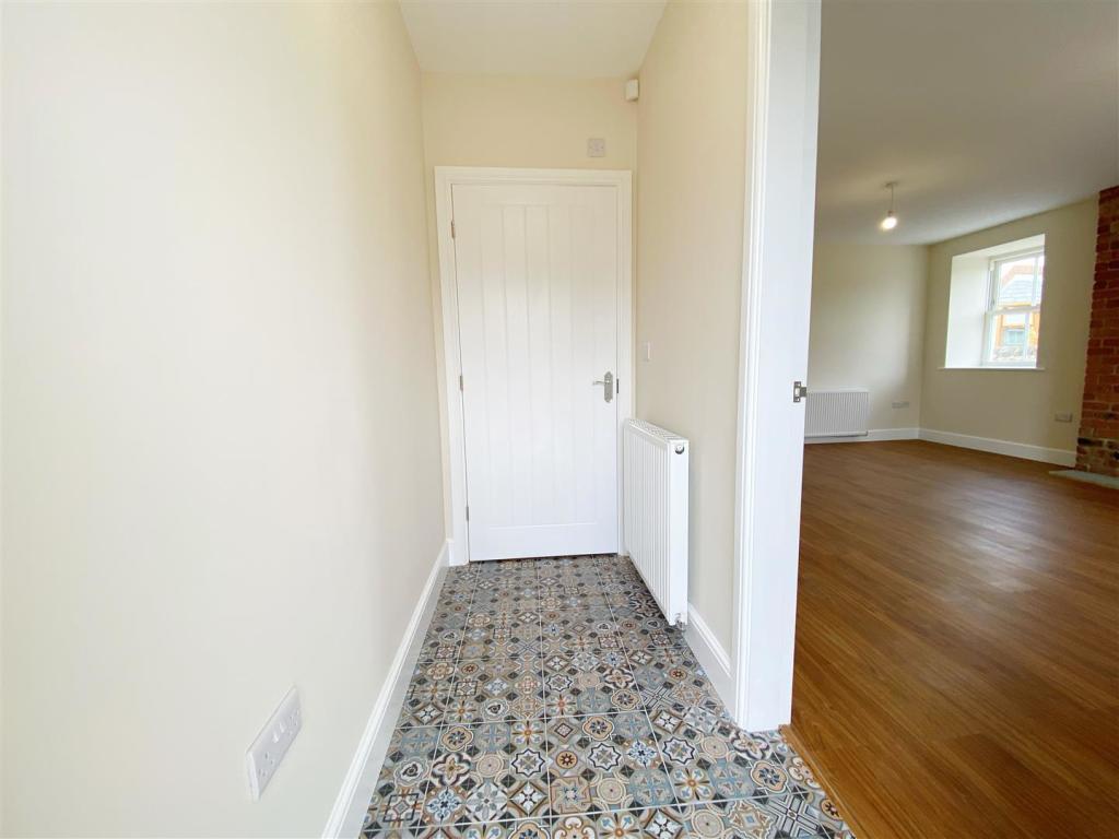 Hallway.jpg
