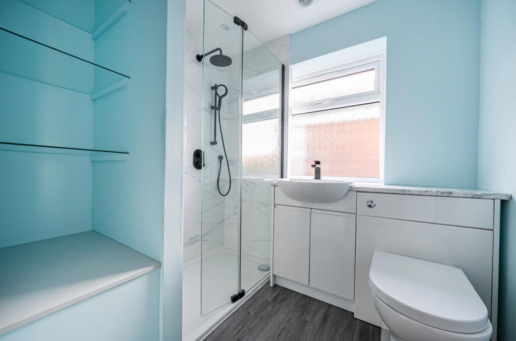 1380129-10-690cc7...