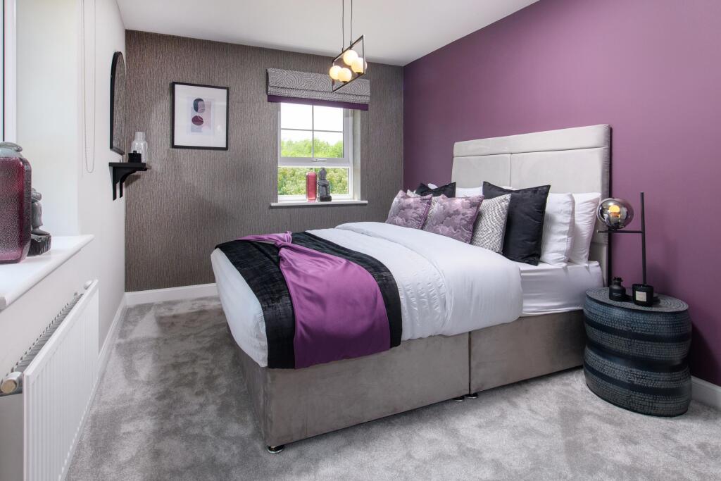 Alderney second double bedroom