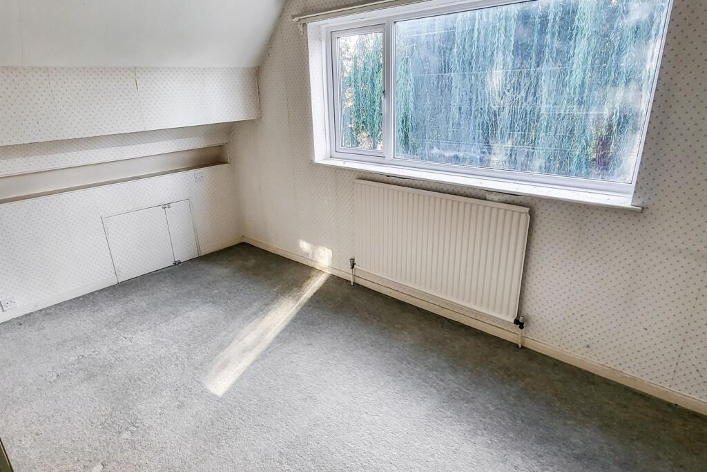 6 Chestnut Grove, Lincoln, Lincolnshire, LN5 9BJ