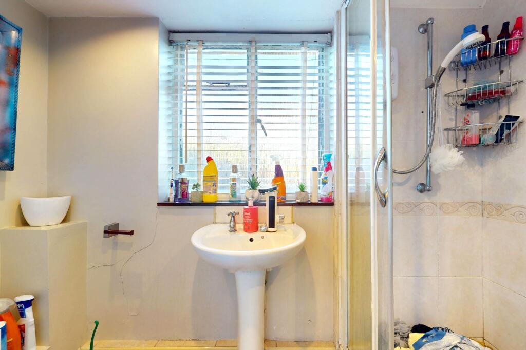 28 Barrow Grove, Sittingbourne, ME10 1LB