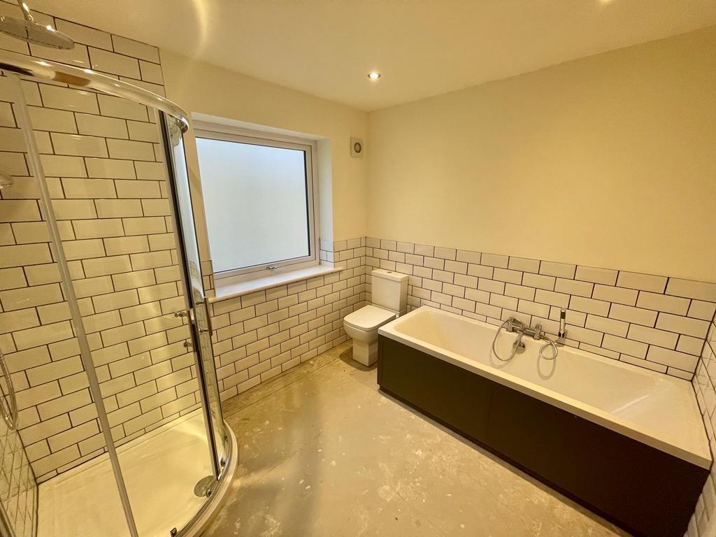 HOUSE BATHROOM