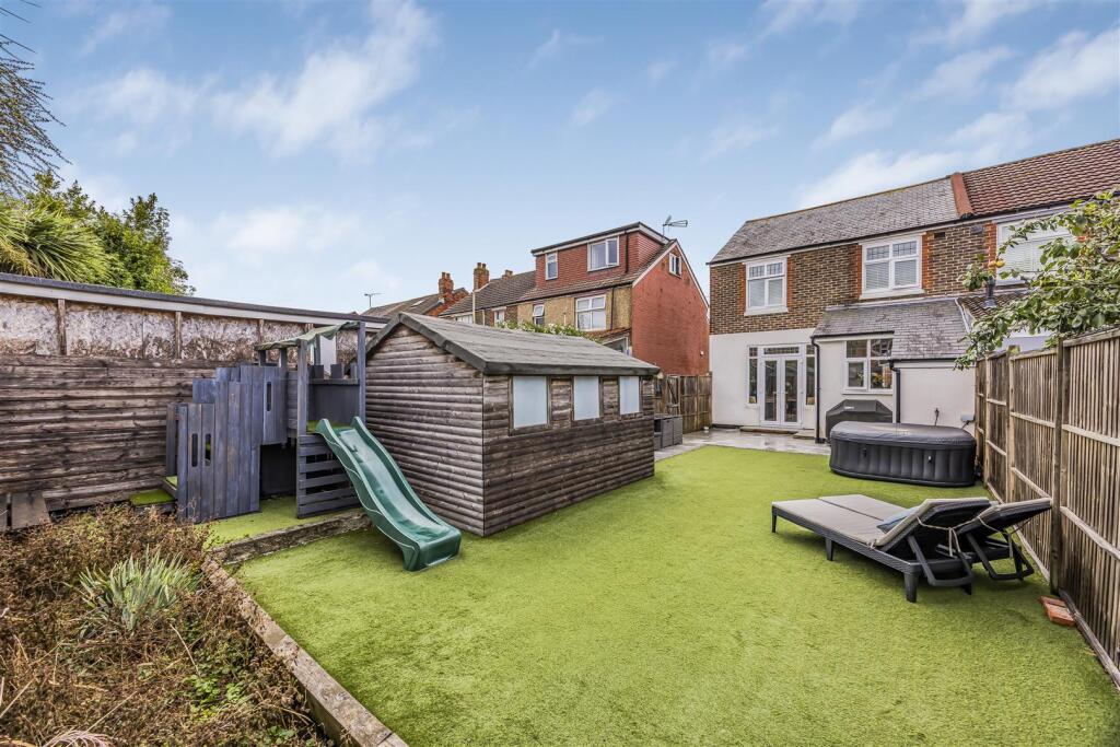 97 Torrington Road, Portsmouth-PorticoMarketing-So