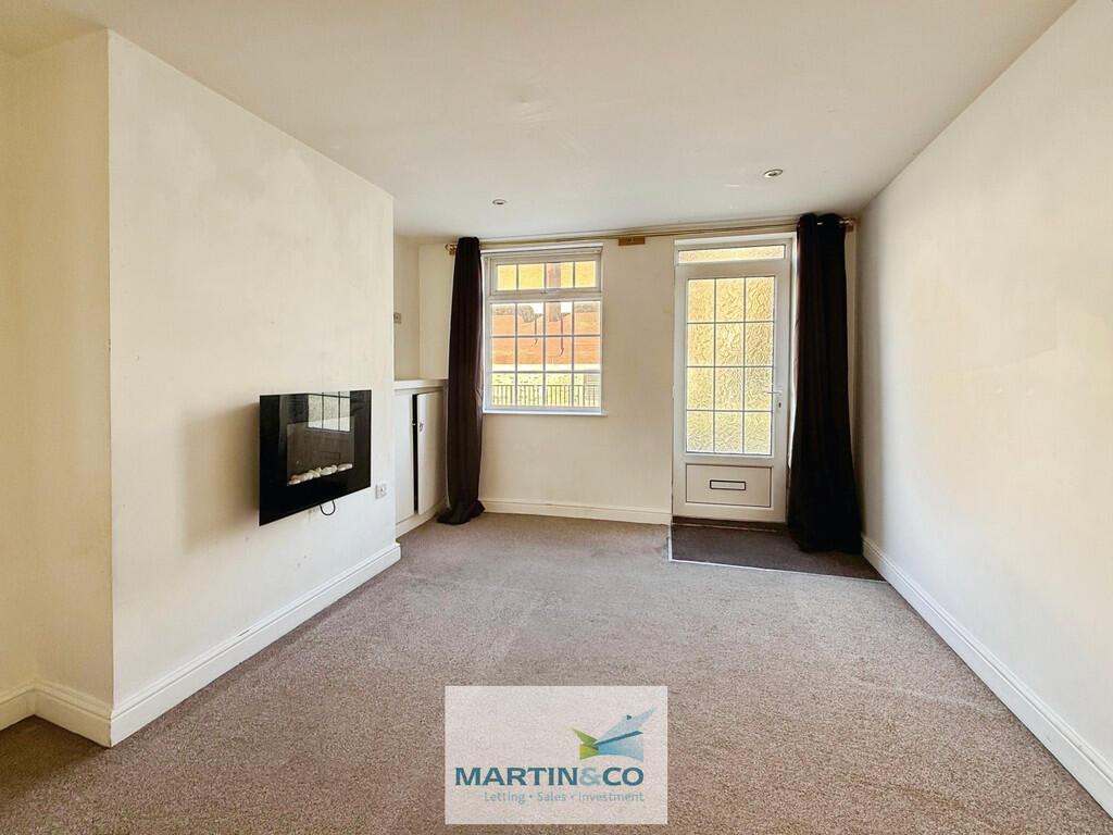 5c9d5425--4B4C-9F...