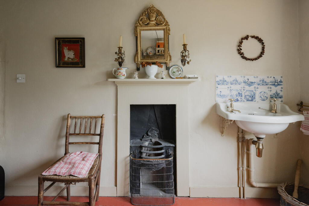 285081 - Yorks Tenement, Yoxford-5.jpg