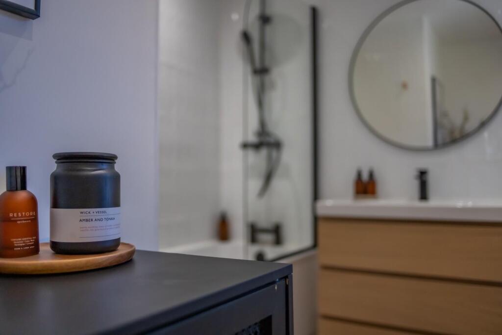 Clos Coed-Y-Dafarn 6-32.jpg