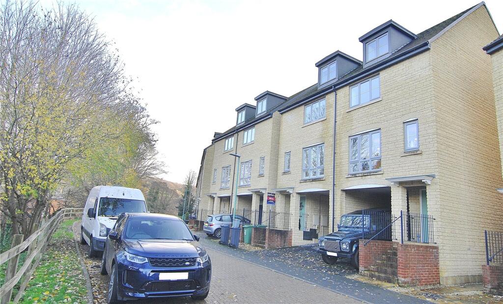 Bowbridge Wharf, Stroud, Gloucestershire, GL5