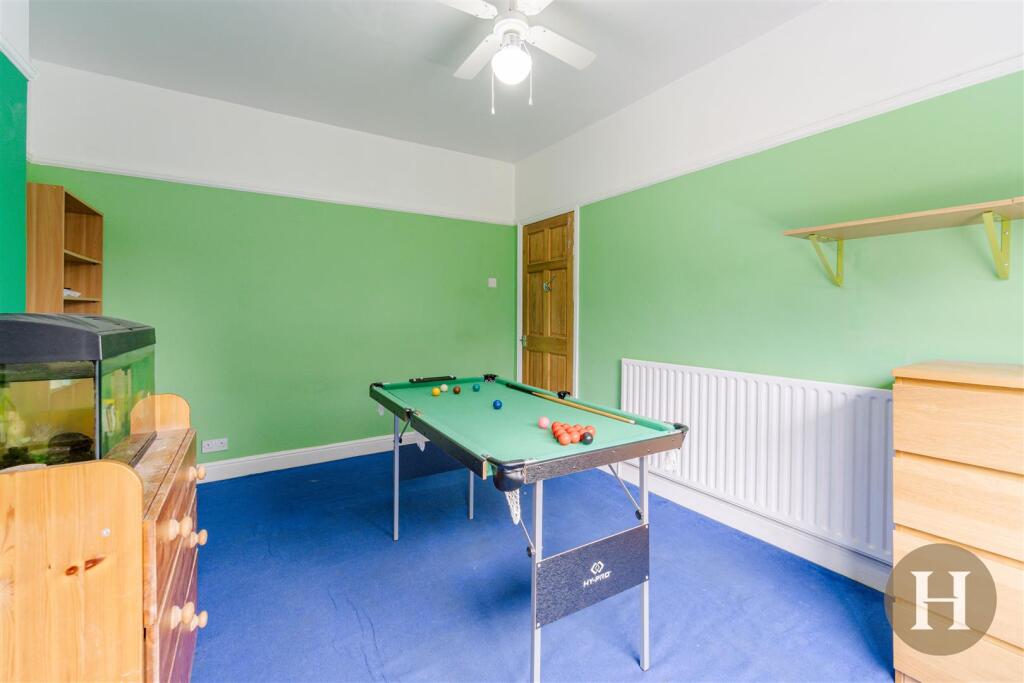 Hadleigh Estate Agents-10.jpg