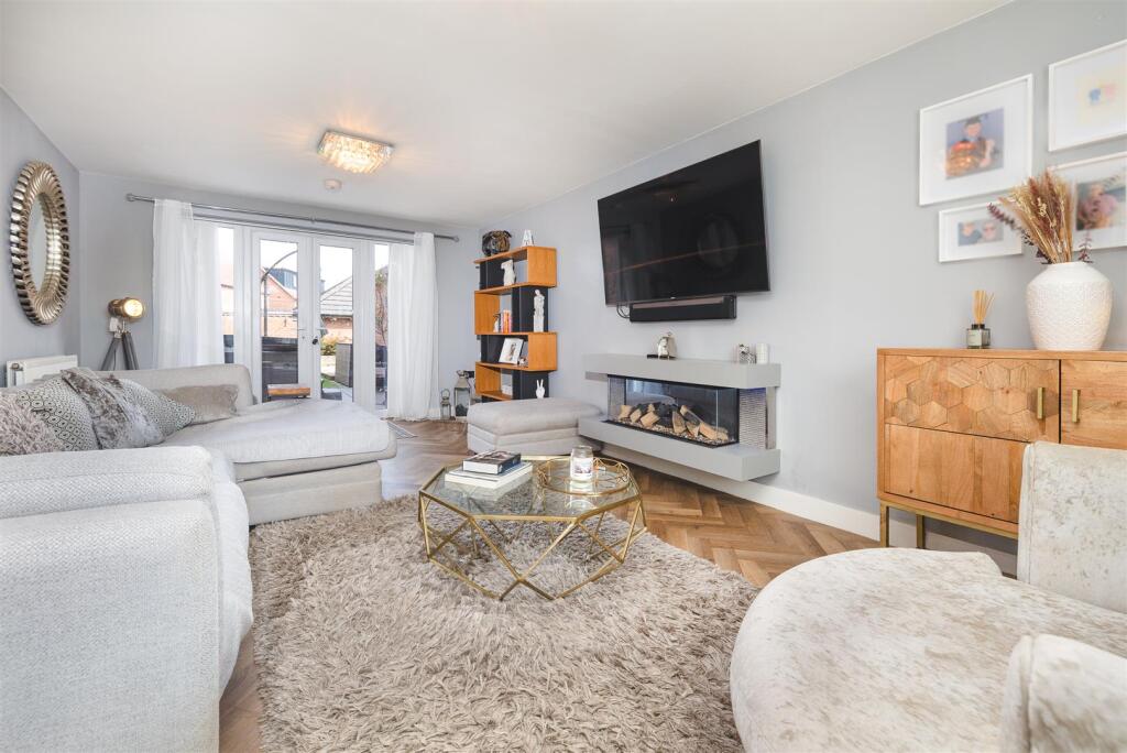 19 Frances Way, Ibstock