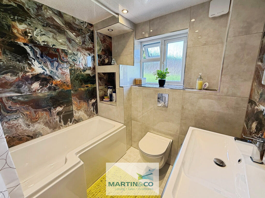 eada6300-9-4B11-8...