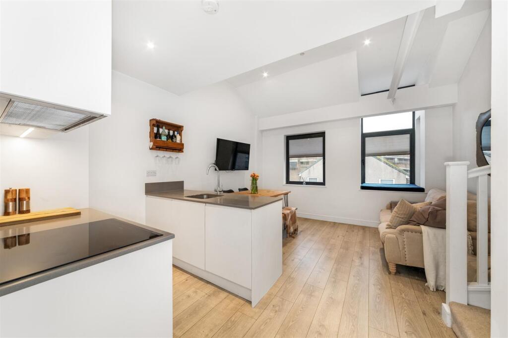 Reception Room/ Kitchen